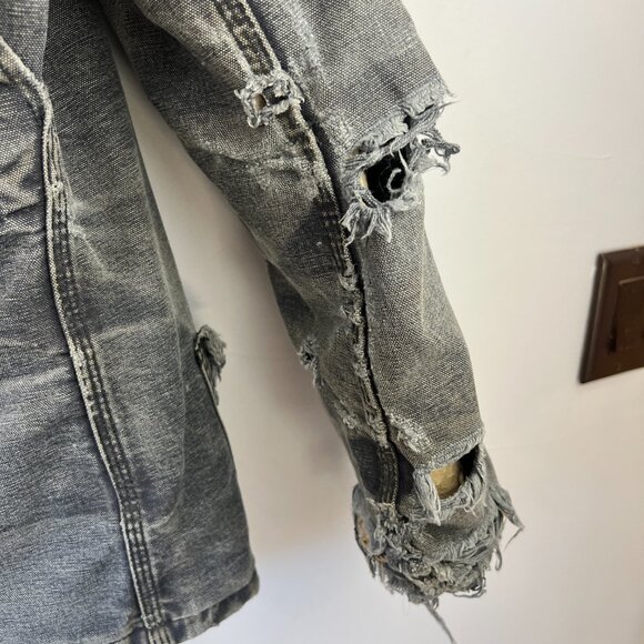 Carhartt Mens FR Traditional Jacket Size M Distressed Thrashed Wrecked Faded - Picture 11 of 16